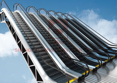 Scala mobile comoda del centro commerciale di Vvvf buon funzionamento dell'auto da 30 gradi